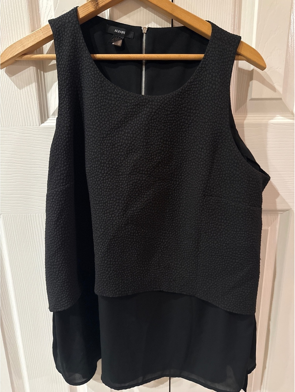 Alfani Women's Black Sleeveless Textured Overlay Top Size 16